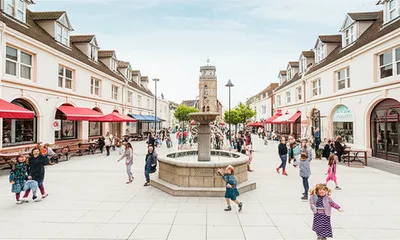 Illustration plazas - Image 1