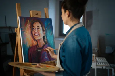 Illustration has - Image 1