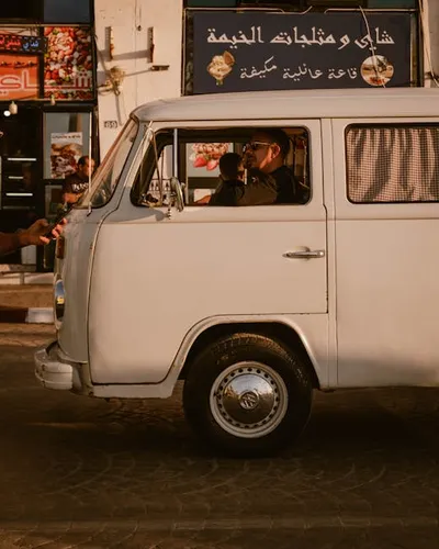 Illustration cafes - Image 2