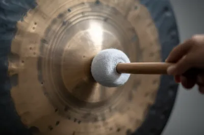 Illustration gongs - Image 1