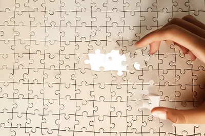 Illustration omit - Image 1