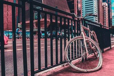 Illustration overlays - Image 1