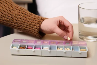 Illustration pills - Image 1