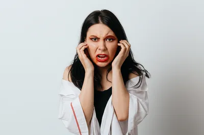 Illustration harlot - Image 1