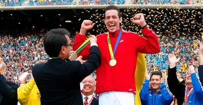 Illustration gongs - Image 1