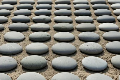 Illustration bank - Image 1