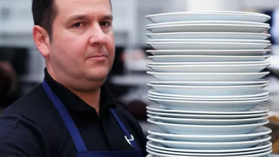 Illustration covering - Image 1