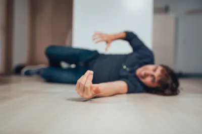 Illustration seizes - Image 1