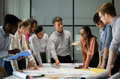 Illustration officer - Image 1