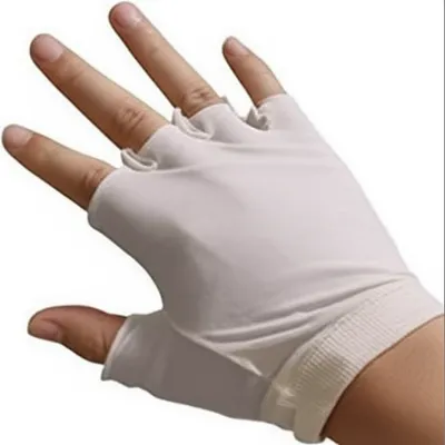 Illustration glove - Image 1