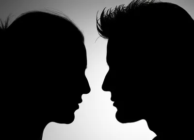 Illustration confront