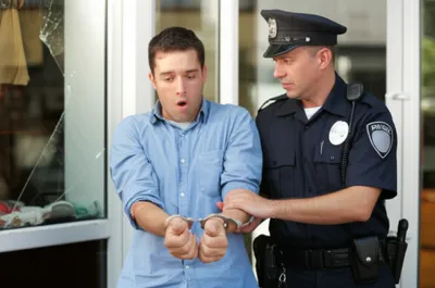 Illustration nicked - Image 1