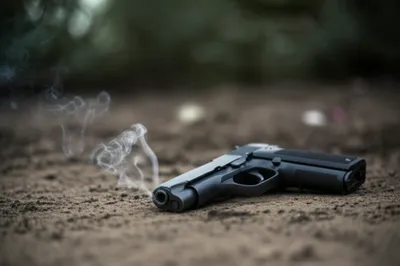 Illustration smoke - Image 1