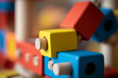 Illustration pegs - Image 1