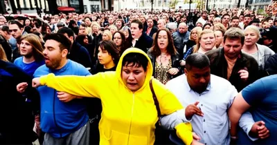 Illustration obtrude - Image 1