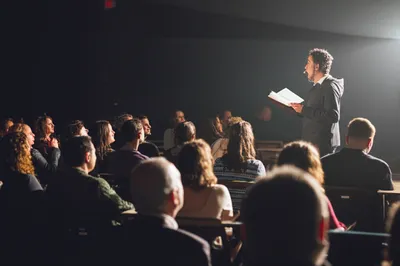 Illustration recited - Image 1