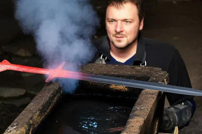 Illustration tempered - Image 1