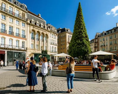 Illustration attraction - Image 1