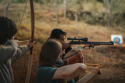 Illustration shooters - Image 1