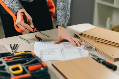 Illustration pragmatically