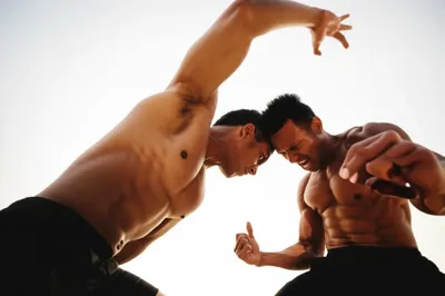 Illustration fighting - Image 1