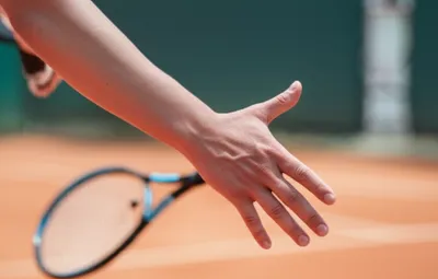 Illustration backhand - Image 1