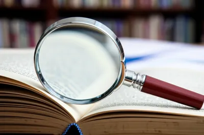 Illustration critic - Image 1