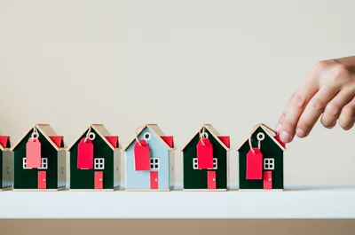 Illustration sells - Image 1