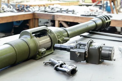 Illustration cannons