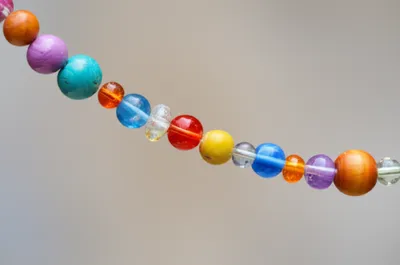 Illustration strung - Image 1