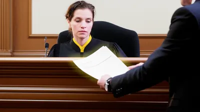 Illustration moves - Image 1