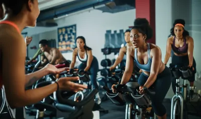 Illustration spins - Image 1