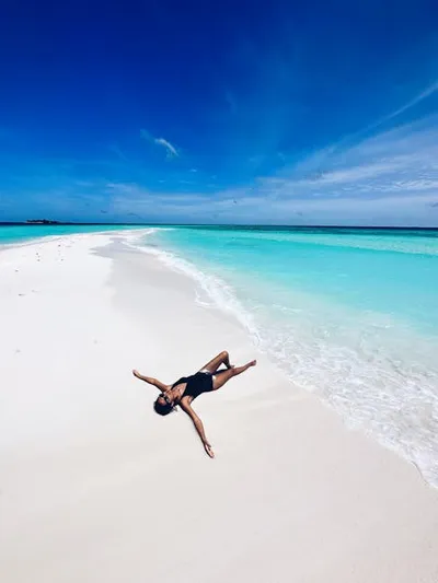 Hình ảnh minh họa holidaymakers - Ảnh 2