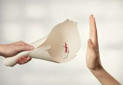 Illustration disclaims - Image 1