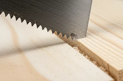 Illustration sawed - Image 1