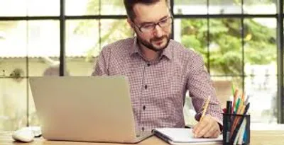 Illustration reviewer - Image 2