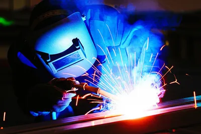 Illustration welder - Image 1