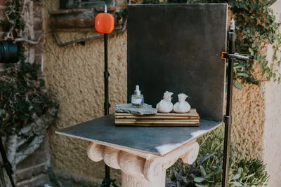 Illustration positioned - Image 2