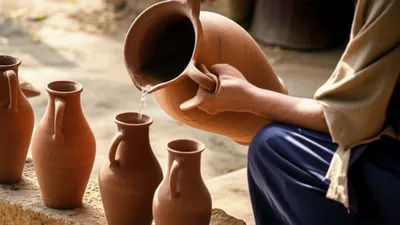 Illustration hins - Image 1