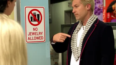 Illustration flaunting - Image 1