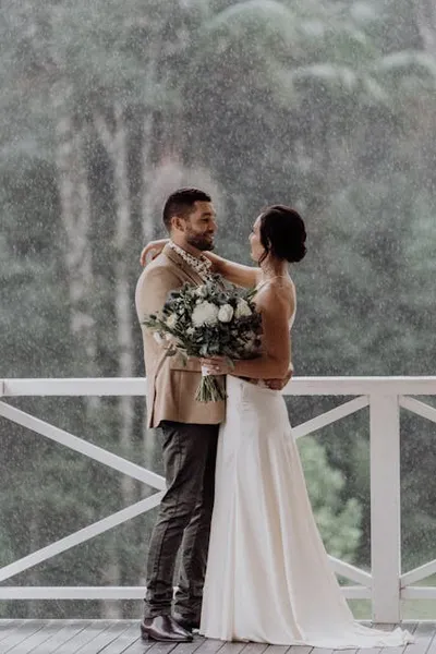 Illustration eloped - Image 2