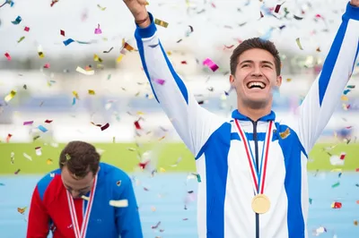 Illustration gloats - Image 1