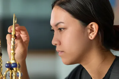 Illustration watch - Image 1