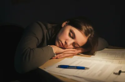 Illustration sleepy - Image 1