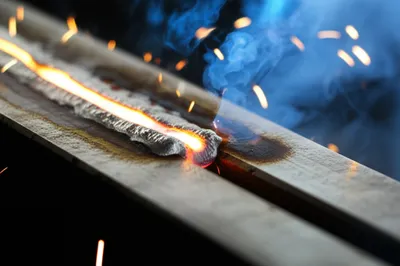 Illustration soldering - Image 1