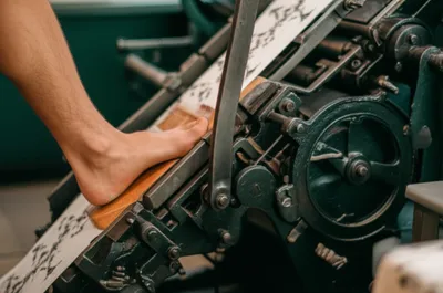 Illustration kicks - Image 1