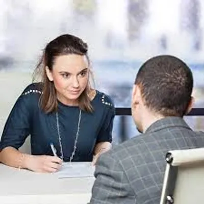 Illustration interviewer - Image 2