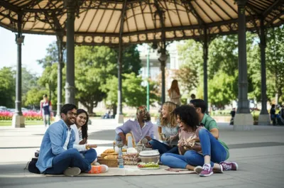 Illustration pavilion - Image 1