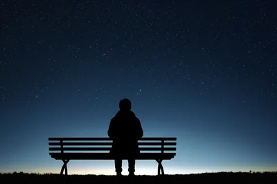 Illustration staying - Image 1