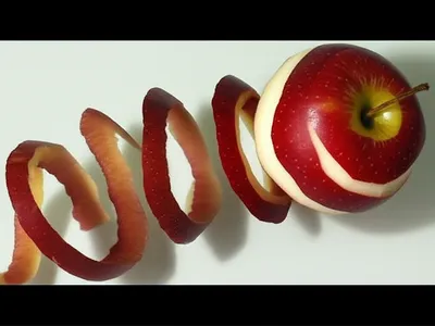 Illustration corkscrewed - Image 1